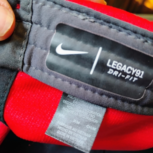 Nike Red Legacy91 Dri-fit MM1 Men's Cap - Picture 7 of 7
